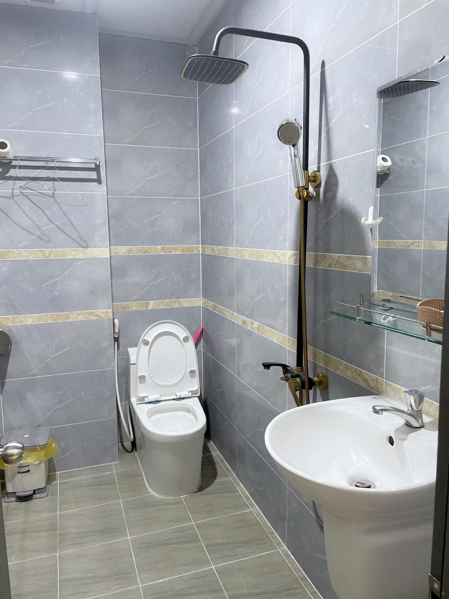 Hotel Hoang Phuc ブンタオ エクステリア 写真