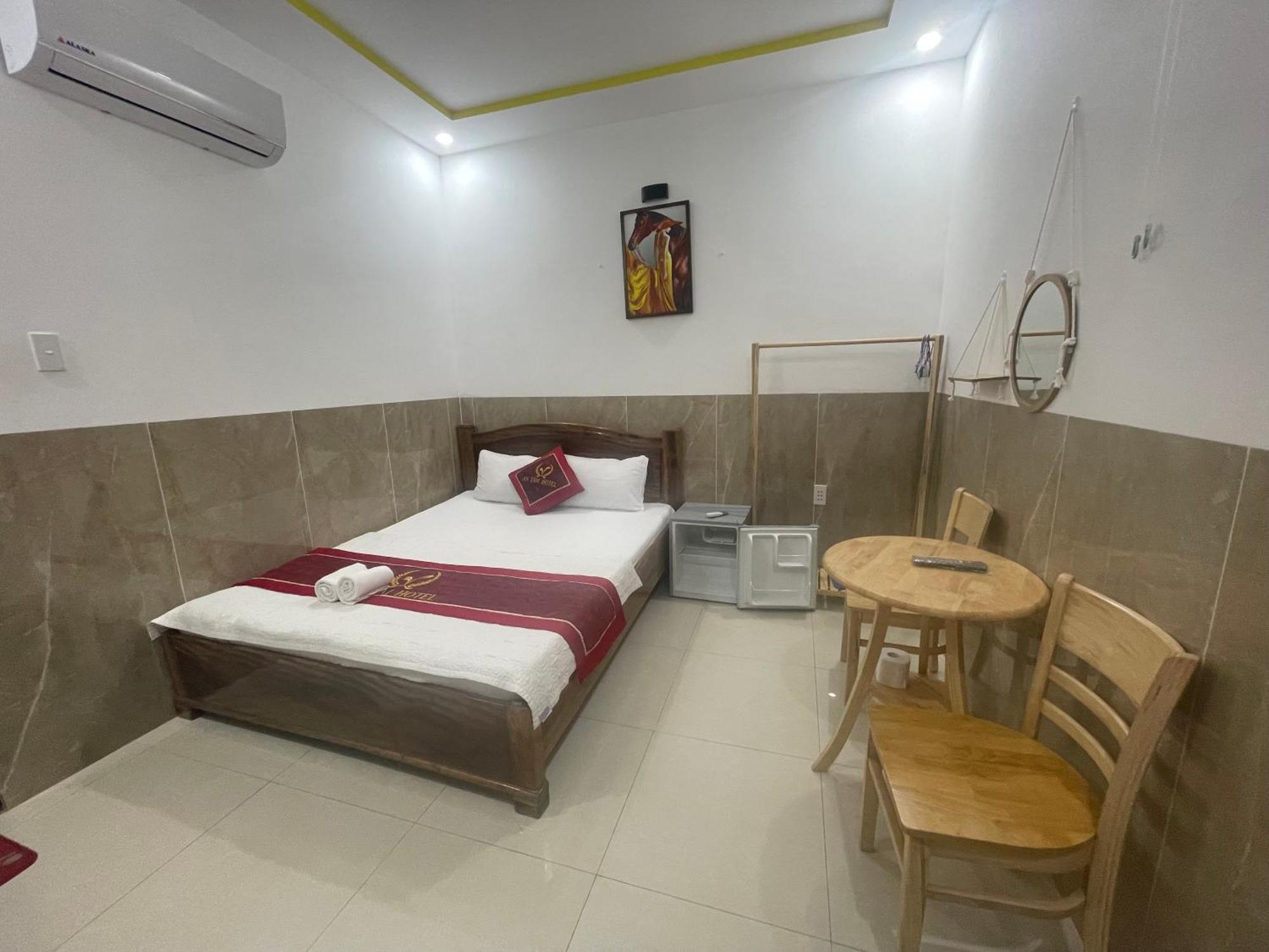 Hotel Hoang Phuc ブンタオ エクステリア 写真