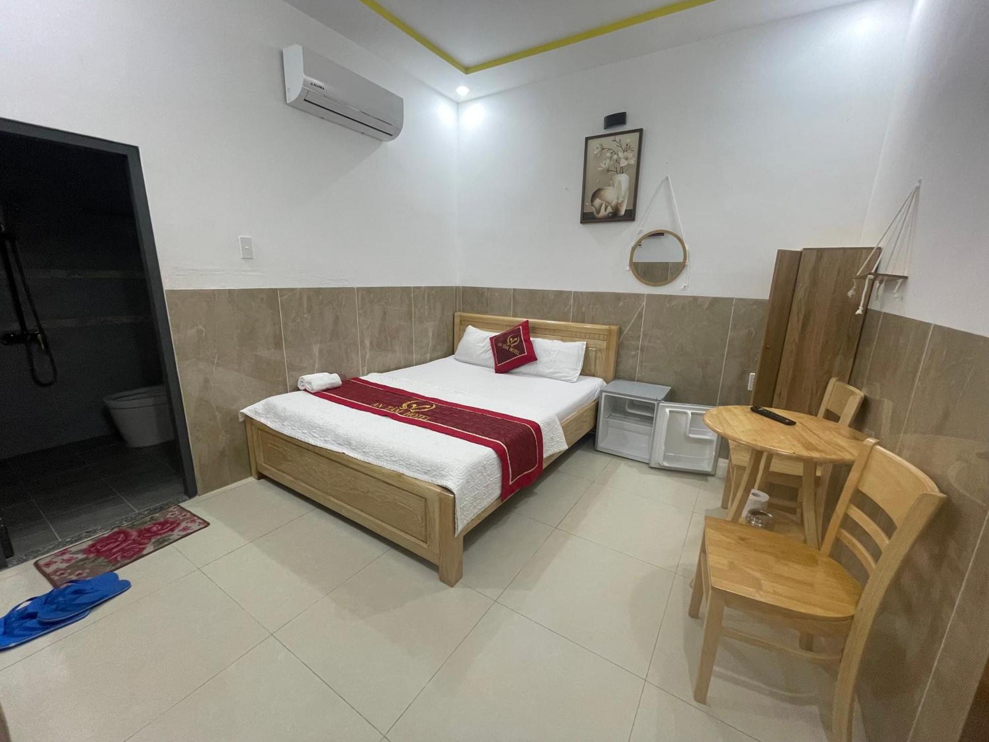 Hotel Hoang Phuc ブンタオ エクステリア 写真